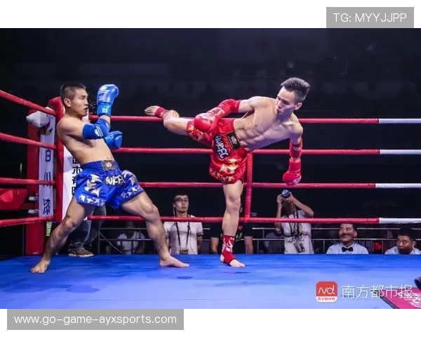 中国拳手国际赛场TKO夺胜，裁判当场惊呼不可思议
