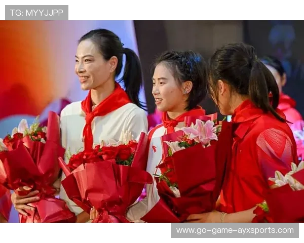 奥运冠军回母校演讲：全场沸腾