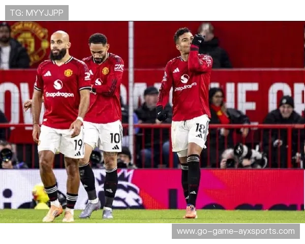 曼联青训新星备战英超，逐渐融入一线队